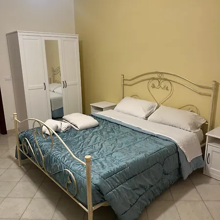 A Via Verona 3*