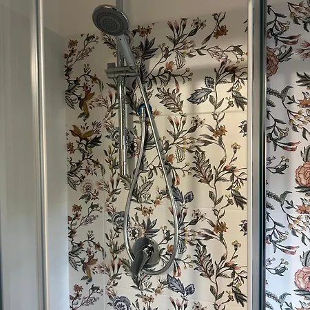 A Via Verona 3*